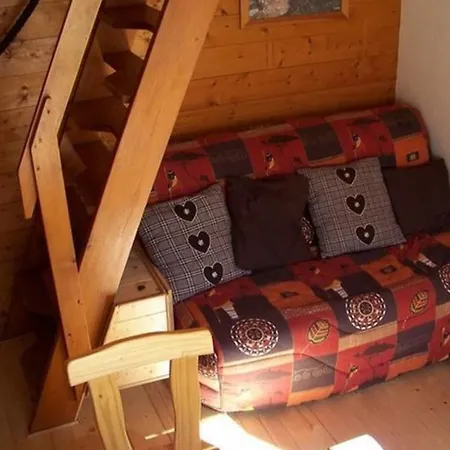 Апартаменти Pretty Chalet With Jacuzzi In Chamonix-Mont-Blanc Шамоні