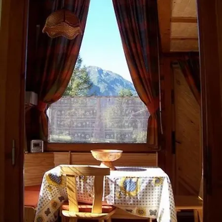 Pretty Chalet With Jacuzzi In Chamonix-Mont-Blanc Apartament Chamonix