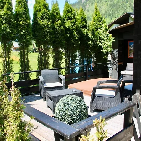 Apartament Pretty Chalet With Jacuzzi In Chamonix-Mont-Blanc