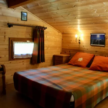 Pretty Chalet With Jacuzzi In Chamonix-Mont-Blanc Apartament